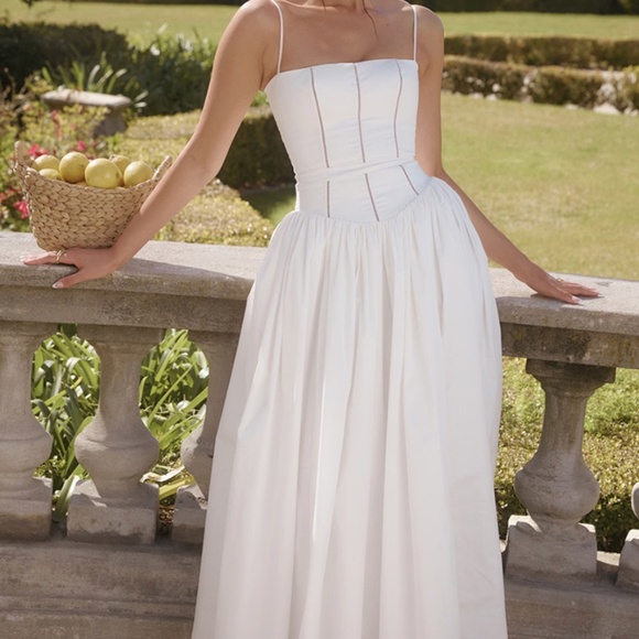 HOUSE OF CB YSABELLA CORSET MAXI DRESS IN WHITE SIZE XS REG CUP - Picture 1 of 4